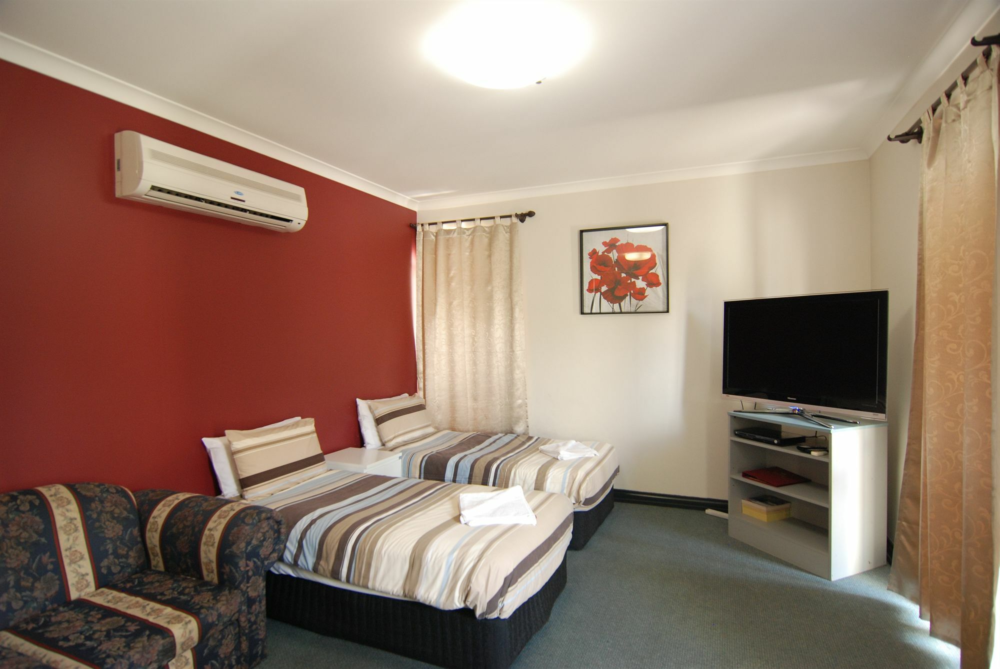 Brunswick Tower Hotel Мельбурн Экстерьер фото